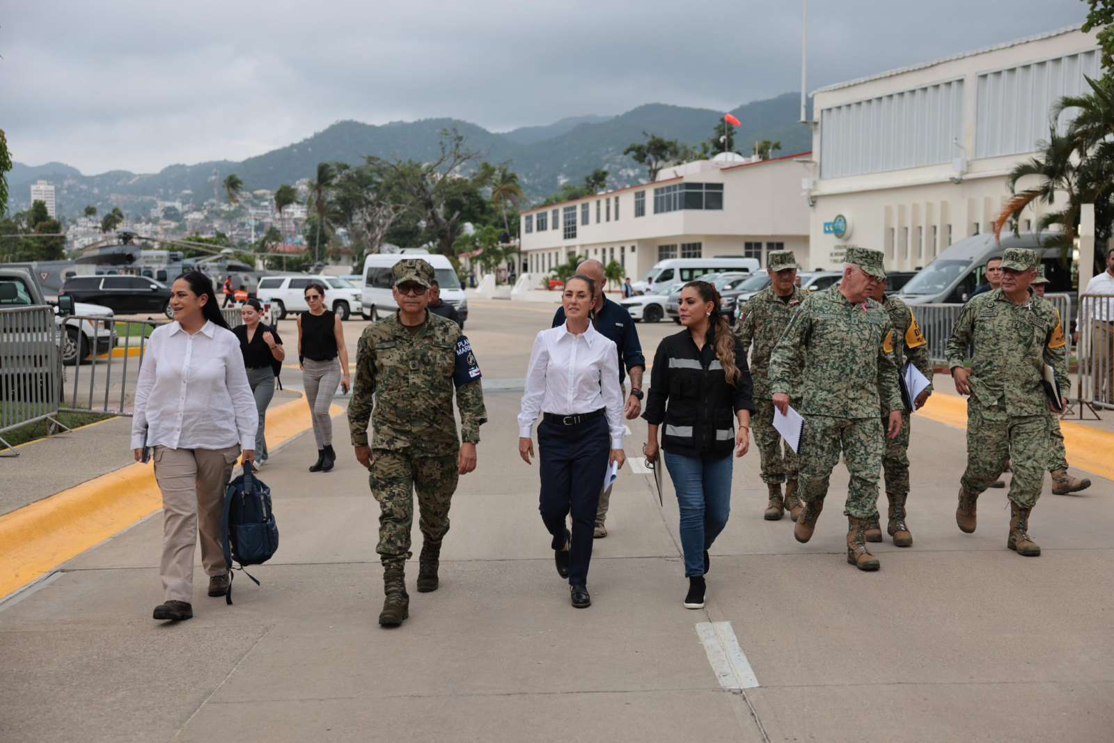 Evalúa Sheinbaum con gabinete afectaciones por ‘John’ en Guerrero