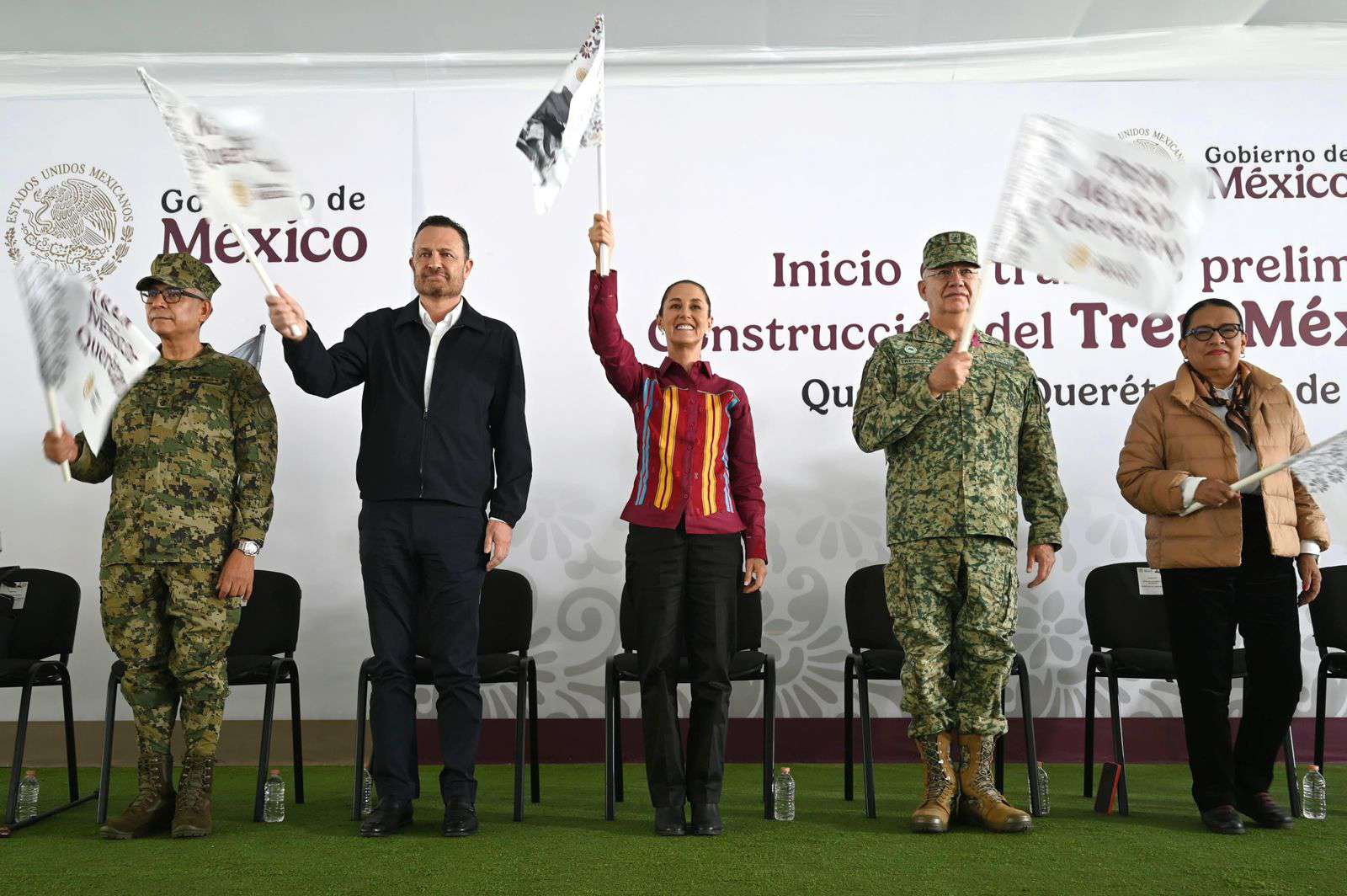 Claudia Sheinbaum da banderazo a construcción del Tren México-Querétaro