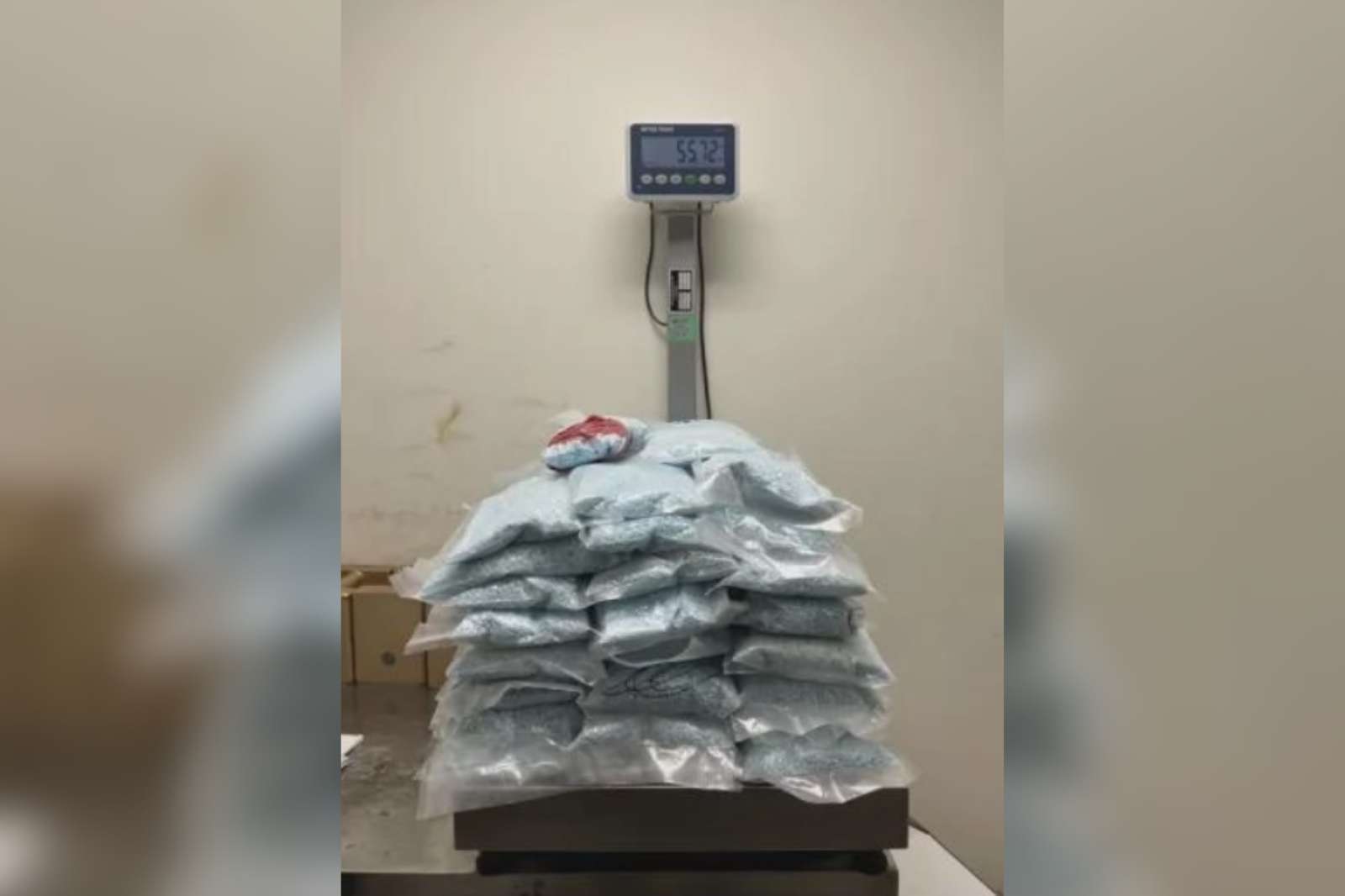 Detienen en California a mexicano con 70 kilos de fentanilo