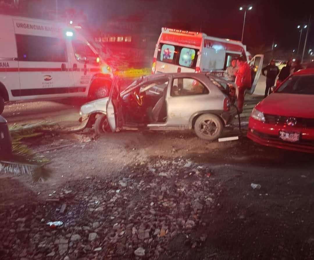 Tulancingo: accidente en la Bajada de San José deja varios heridos