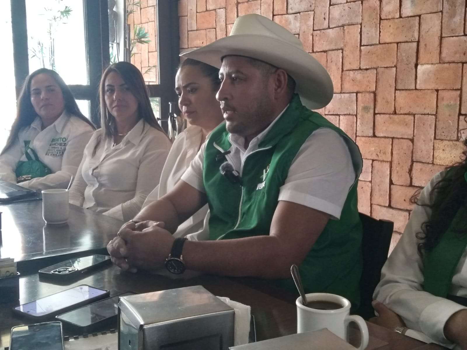 Inician 16 días de proselitismo en Cuautepec; candidato del PVEM promete “campaña de paz”