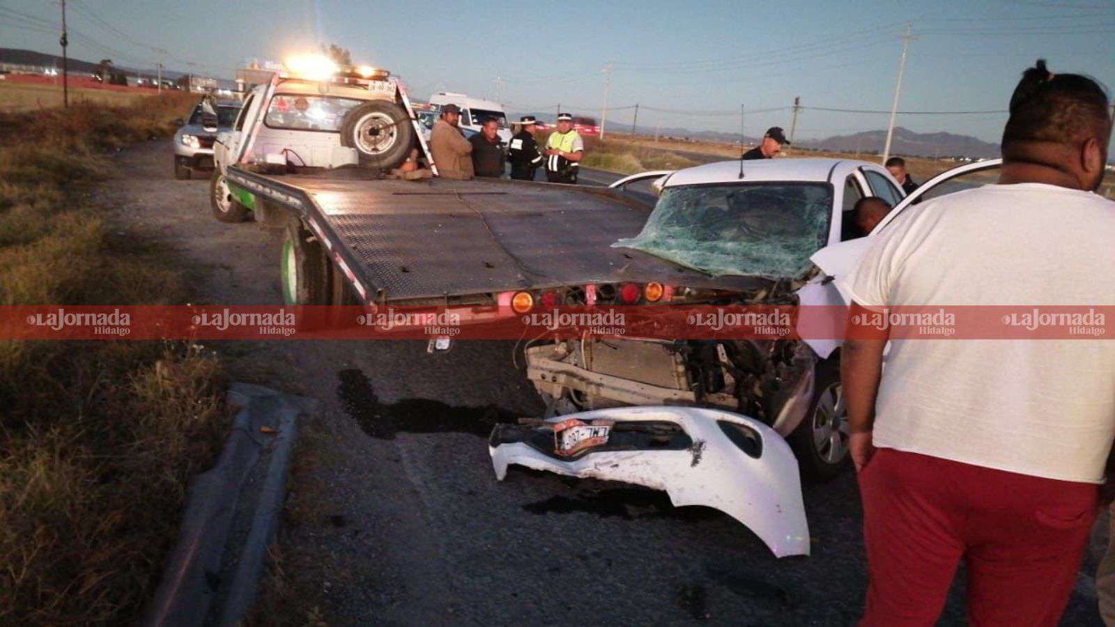 Policía Municipal de Tolcayuca atiende accidente sobre la carretera México-Pachuca