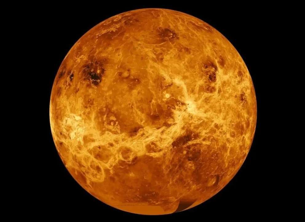 Descubren el cráter más grande y antiguo de Venus