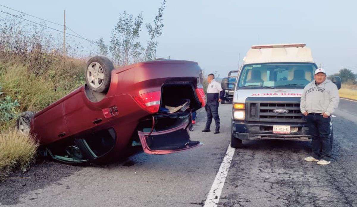 Alfajayucan: volcadura en la carretera Huichapan-Ixmiquilpan deja un lesionado