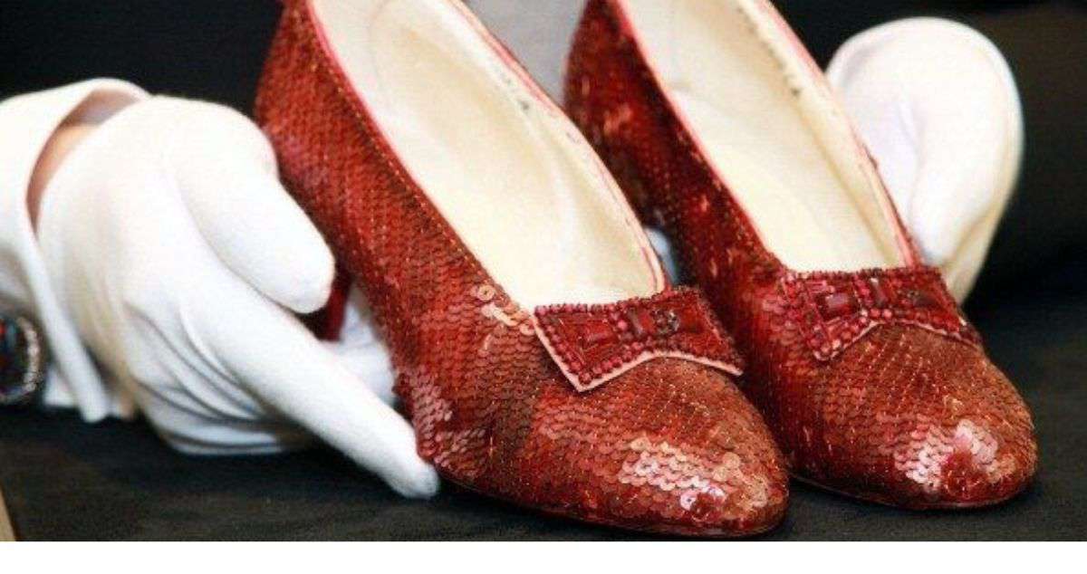 Subastarán icónicos zapatos rojos de ‘El Mago de Oz’; podrían alcanzar los 3 millones de dólares