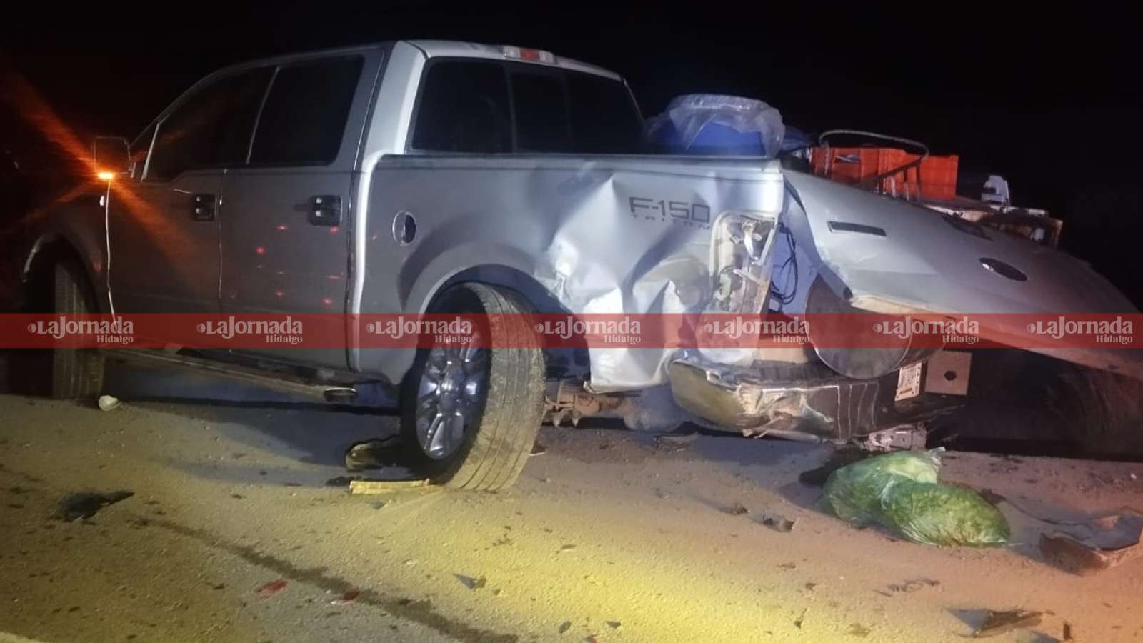 Accidente en San Agustín Tlaxiaca: conductor ebrio choca contra vehículo en la madrugada