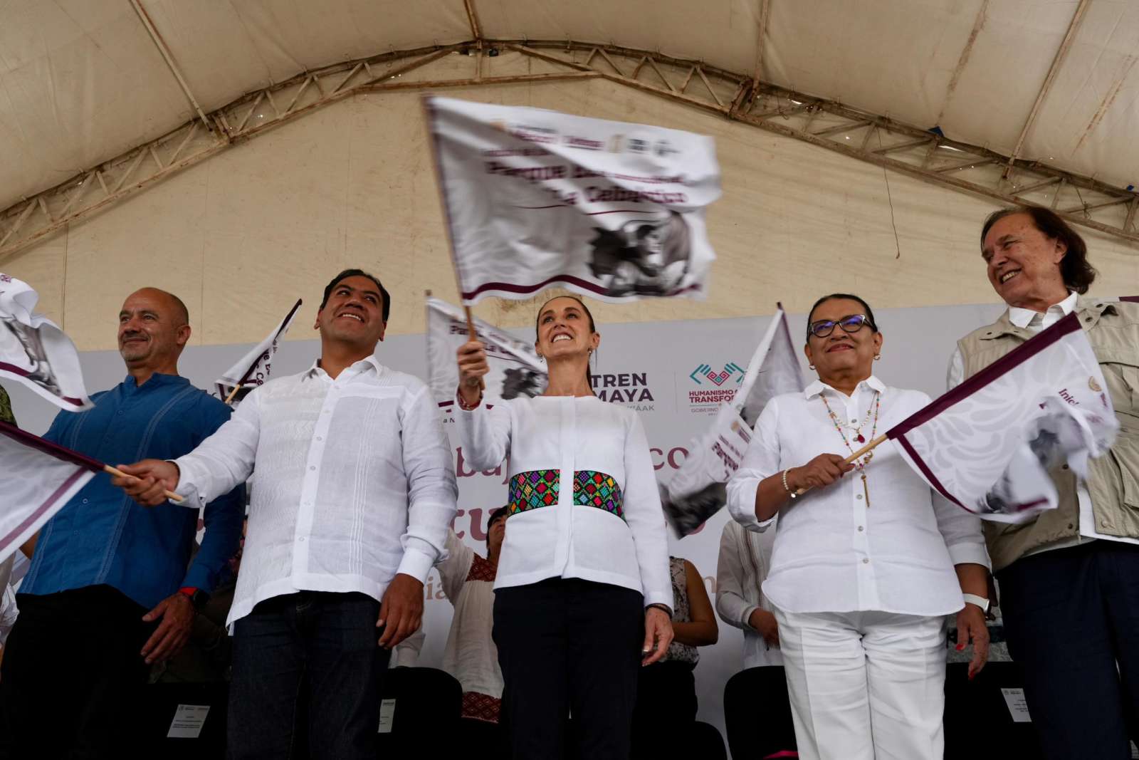 Claudia Sheinbaum da banderazo de salida al inicio de la construcción del parque ecoturístico “La Ceiba” en Palenque, Chiapas