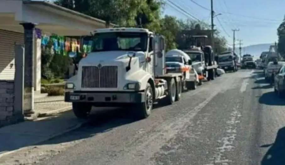 Incautan siete pipas de gas y detienen a tres personas en Tetepango