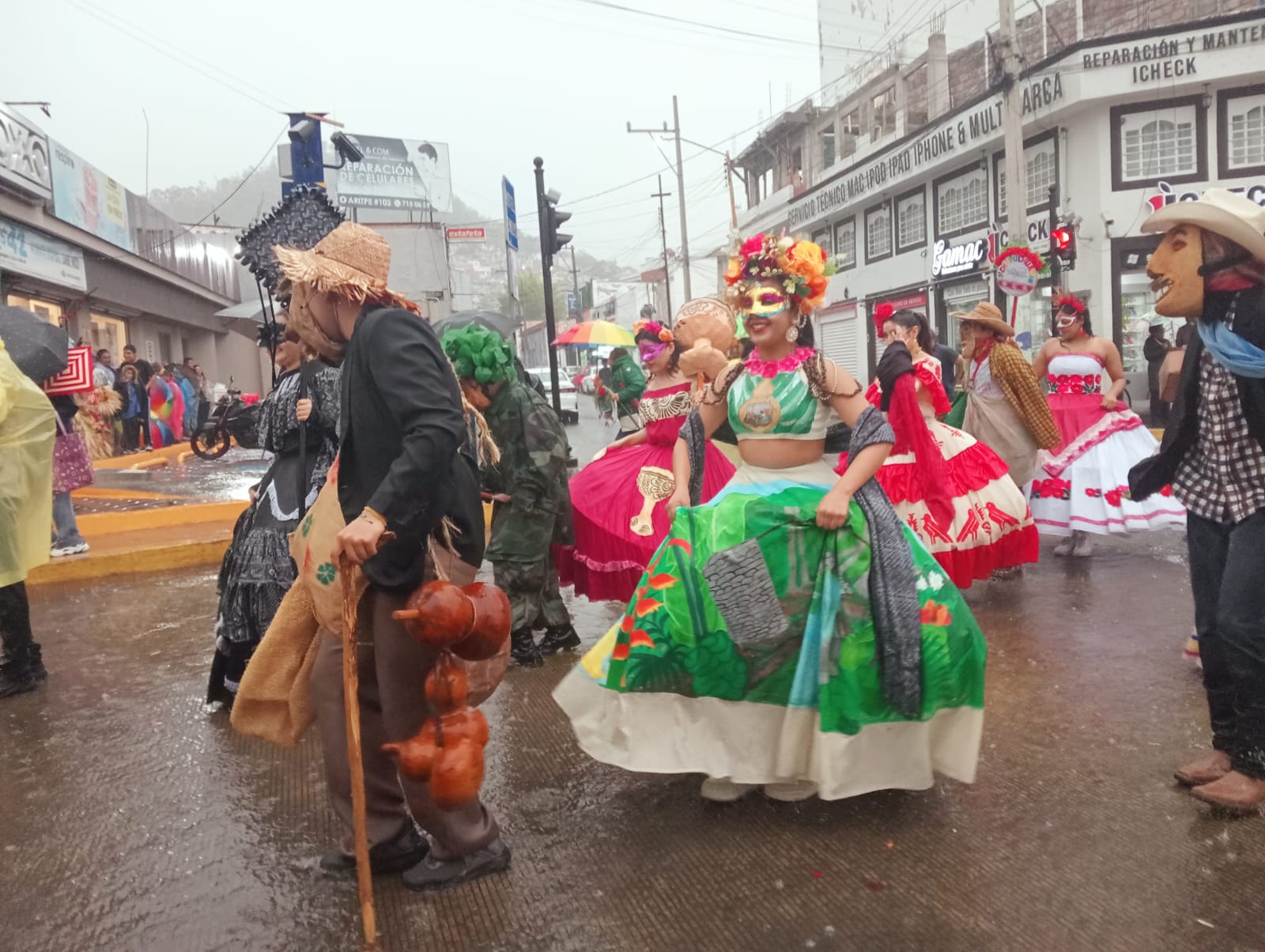 No te pierdas el primer carnaval de Cuautepec de Hinojosa