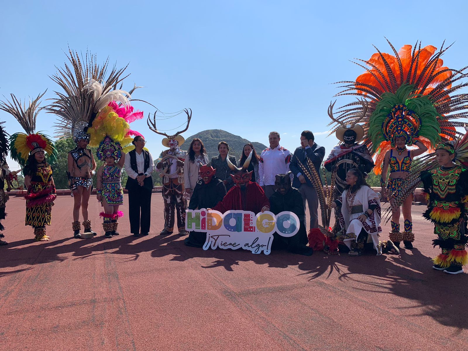 Carnaval Hidalgo 2025: danzantes de Teotihuacán se suman a festividad