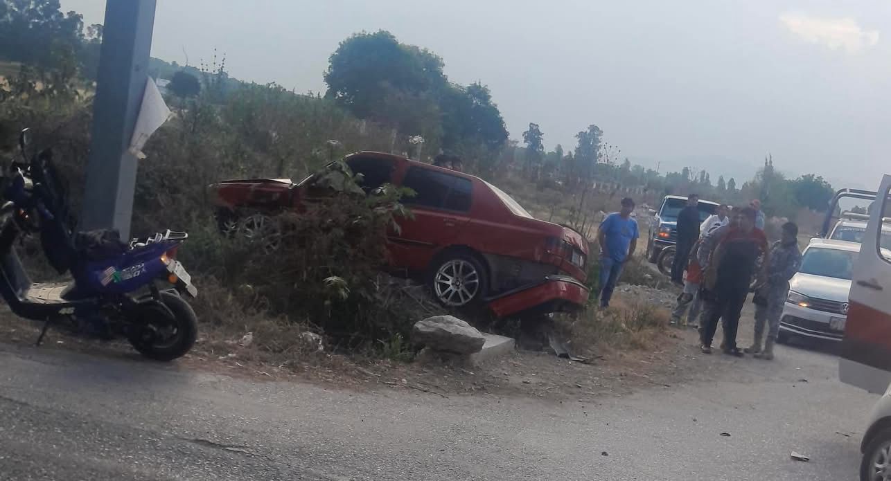 Accidente en libramiento de Francisco I. Madero deja daños materiales