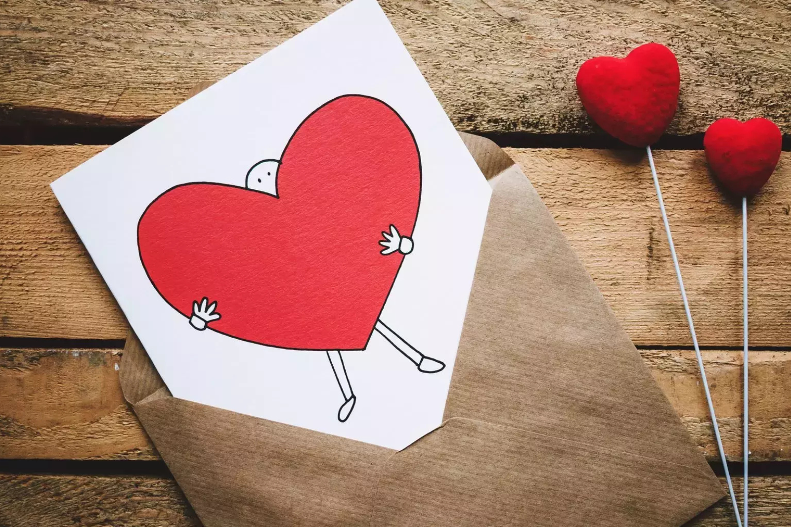 Frases para el 14 de febrero: mensajes para pareja, amigos y familia