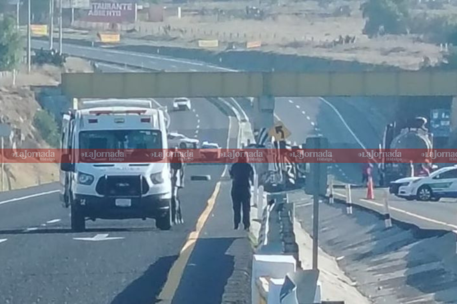 Accidente en la carretera México-Tuxpan provoca cierre total de la vía