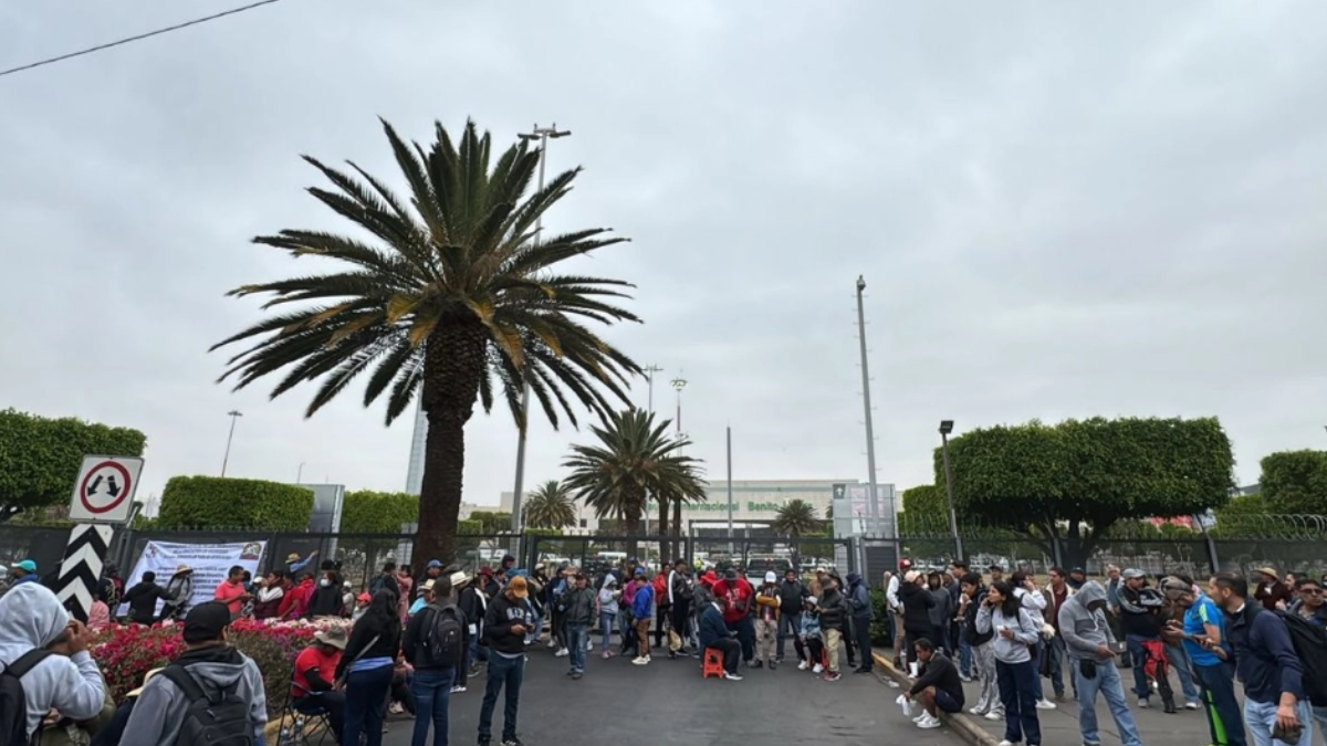 "El AICM está operando con normalidad" pese al bloqueo de la CNTE en la CDMX.