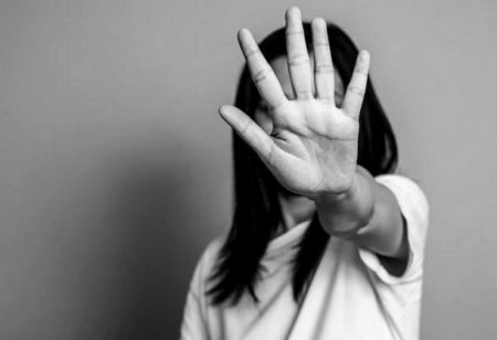 Contra violencia hacia las mujeres, lanzan la línea de emergencia 079