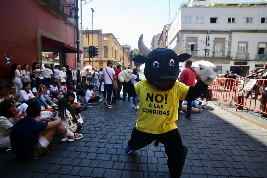 Avanza en el Congreso de la CDMX el fin de la fiesta brava