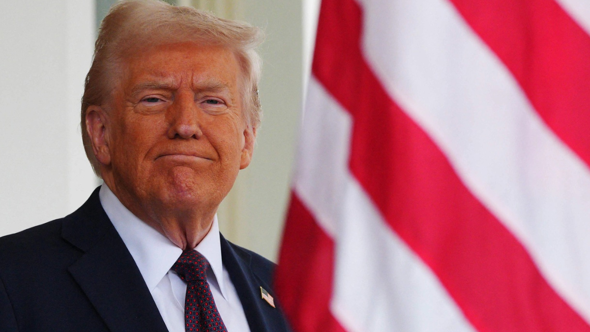 La acción del mandatario es un desafío al clima de incertidumbre respecto al futuro macroeconómico y bursátil en EU.