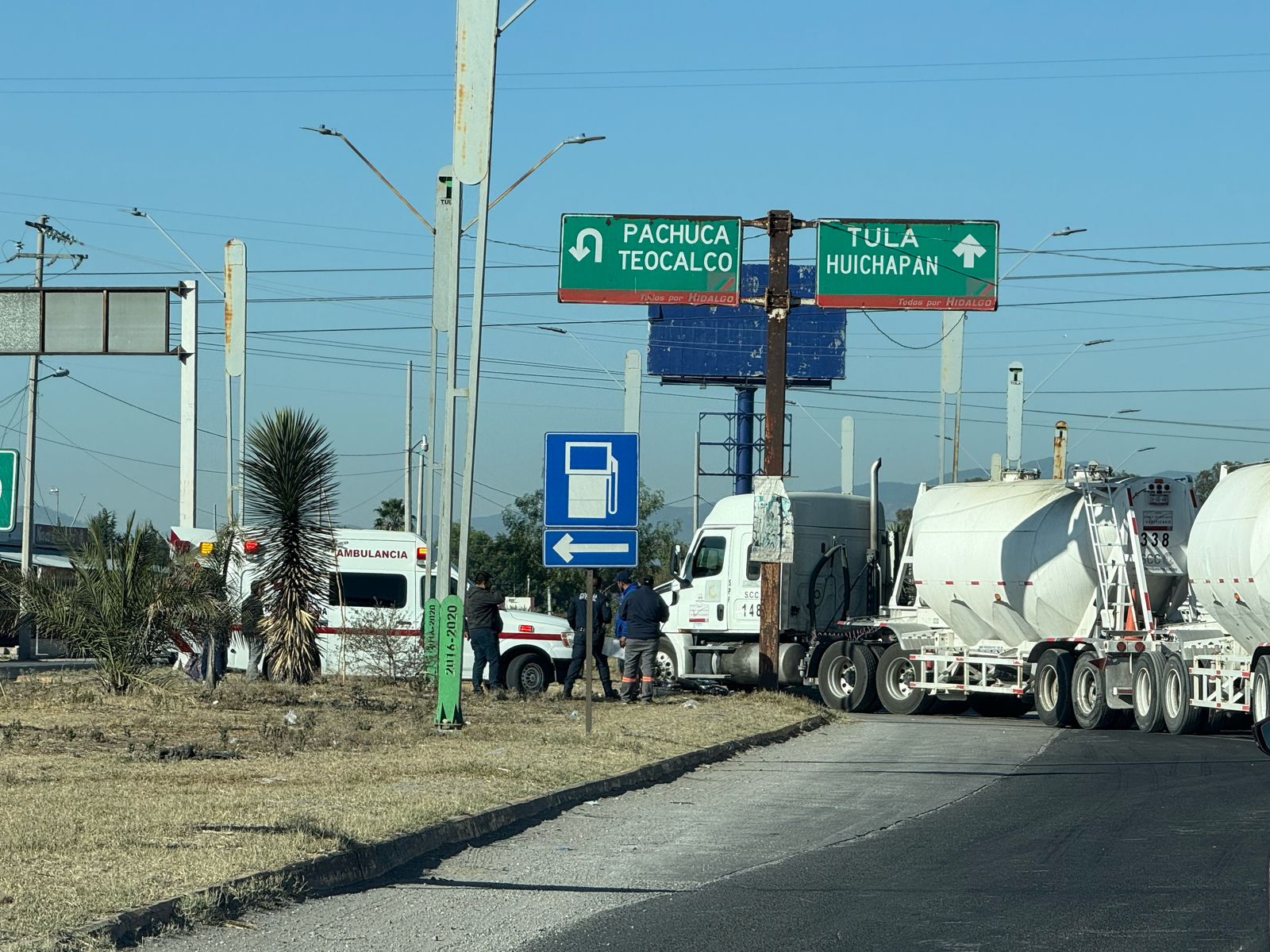 Motociclista lesionado tras ser arrollado por tractocamión en carretera Tula-Tlahuelilpan