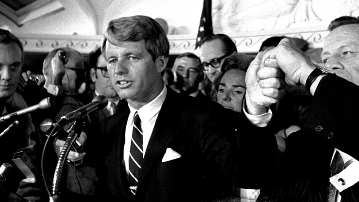 "Levantar el velo sobre los papeles de RFK es un paso necesario para restaurar la confianza en el Gobierno estadunidense", dijo Robert F. Kennedy Jr., hijo del senador.