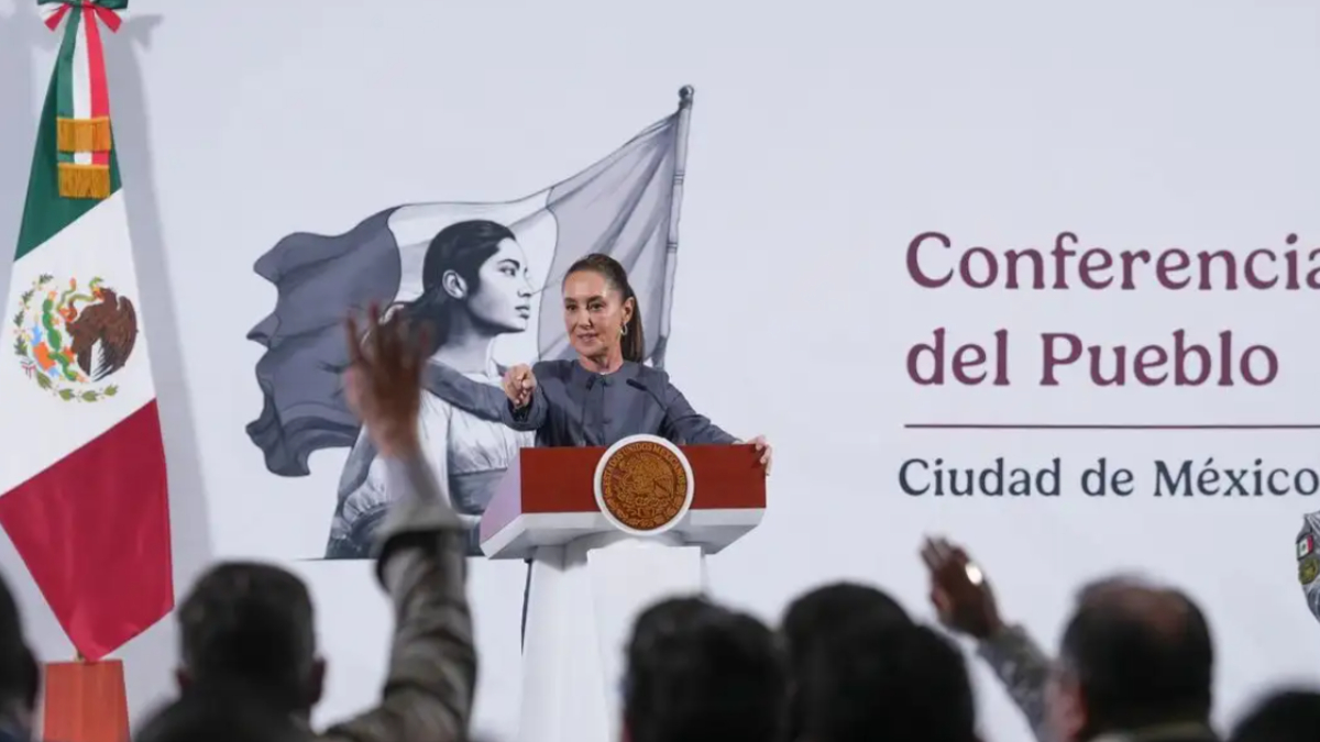 La presidenta de México subrayó que se pretende cambiar la ley para que ningún gobierno extranjero pueda difundir propaganda discriminatoria.