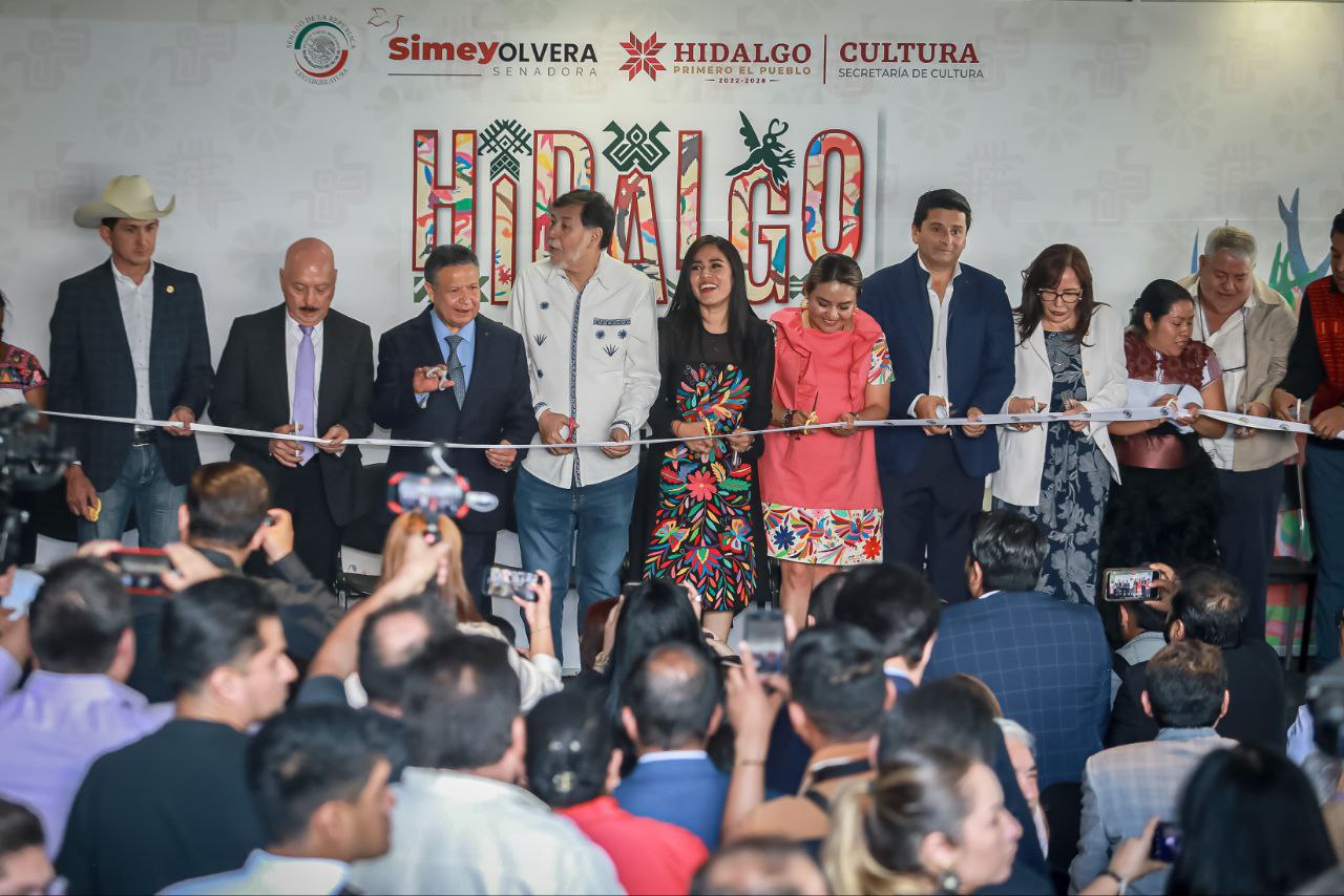 Hidalgo lleva su riqueza cultural al Senado con gastronomía, danza y artesanía
