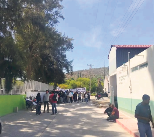 Liberan a funcionario retenido en Ixmiquilpan, acuerdan mesas de diálogo para resolver problema agrario