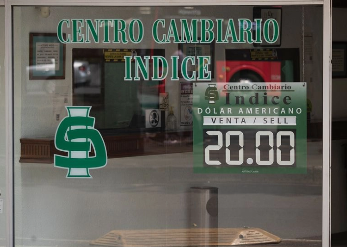 Peso mexicano inicia Semana Santa en 20.10 unidades por dólar