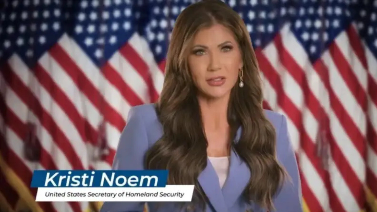 La multimillonaria campaña publicitaria que criminaliza a las personas migrantes indocumentadas se transmite desde hace varios días en la televisión abierta mexicana.