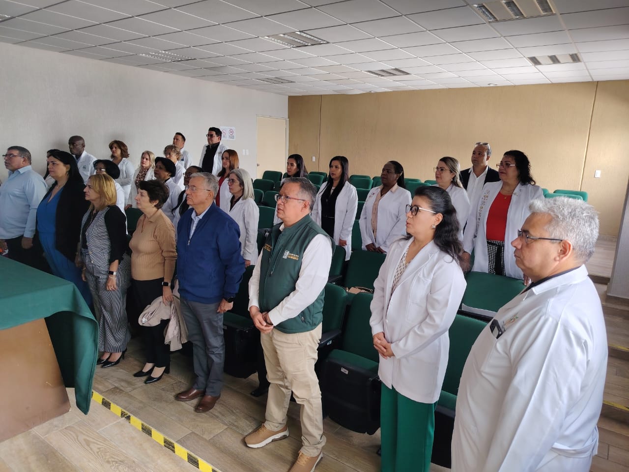 Médicos cubanos refuerzan atención médica en Hidalgo en 32 municipios