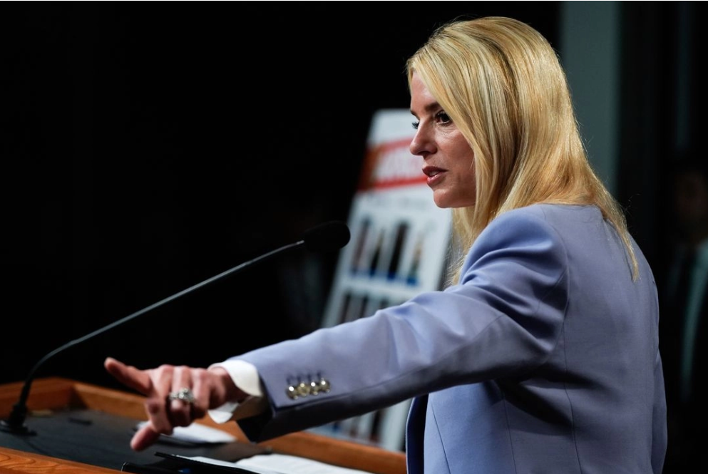 Anuncia Pam Bondi la mayor incautación de fentanilo en EU ligada al cártel de Sinaloa