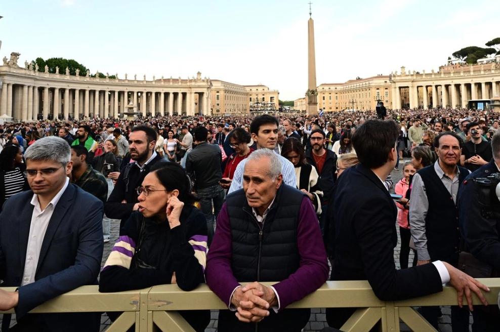 ¿Cuánto cuesta un cónclave?