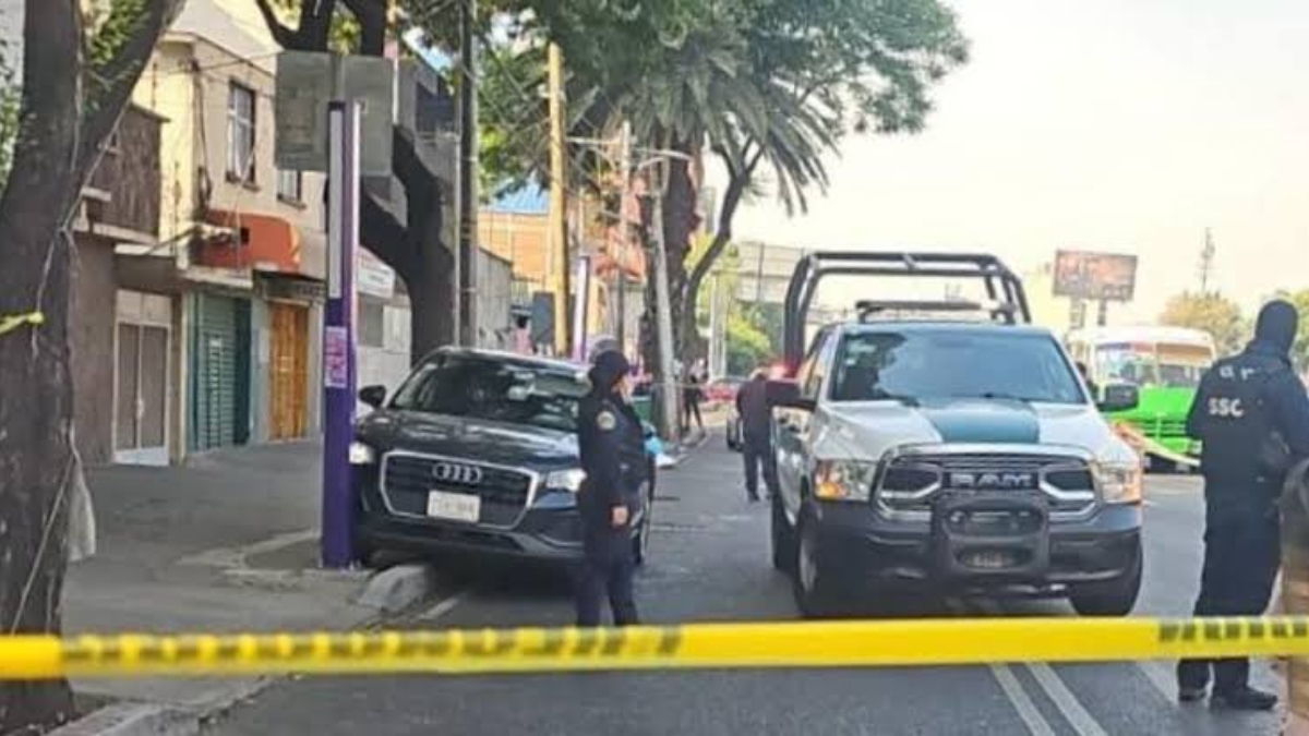 De acuerdo con las investigaciones, los criminales se dieron a la fuga hacia el Edomex.