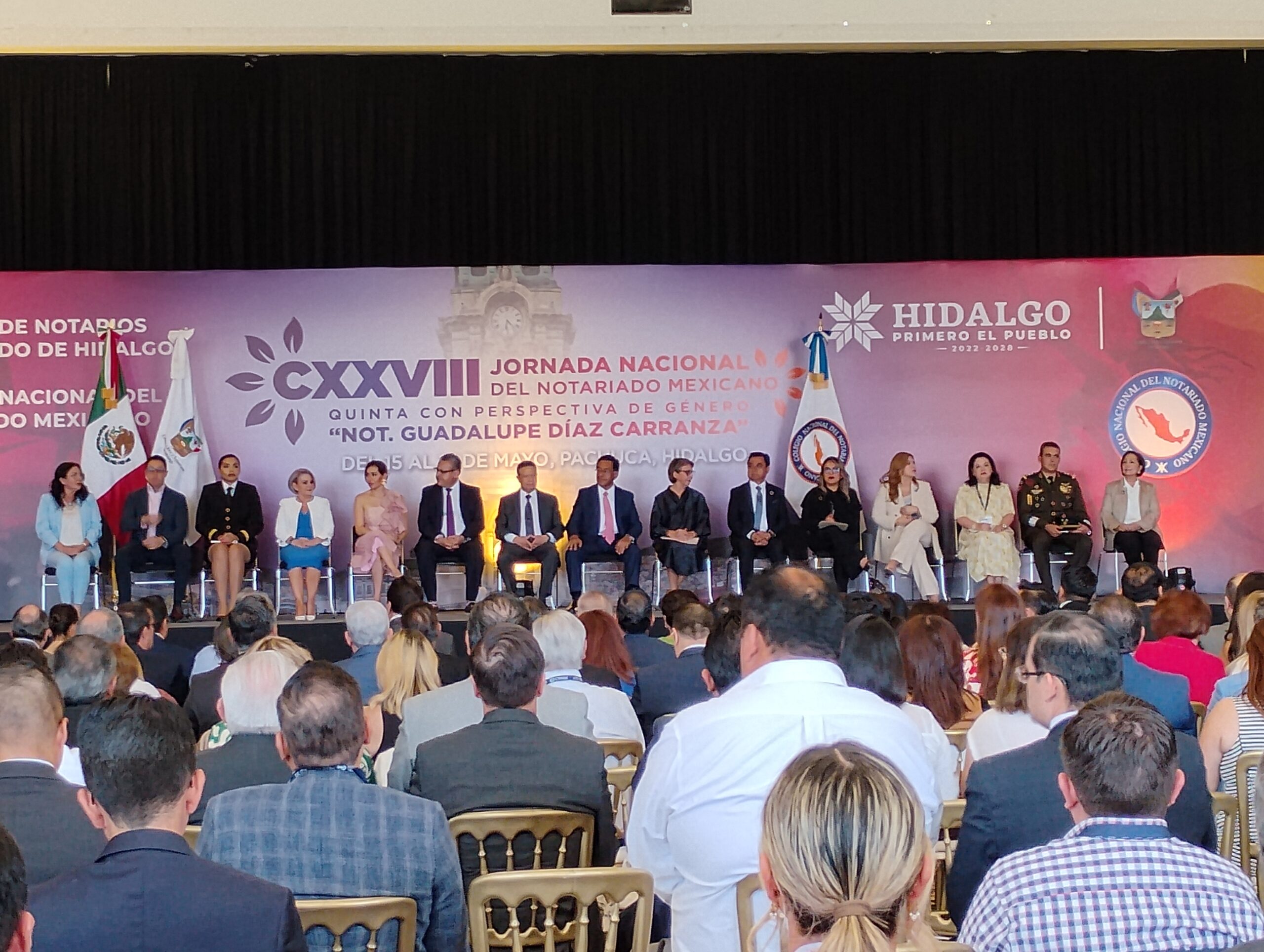 Llaman a notarios de Hidalgo apoyar proyectos prioritarios de la federación