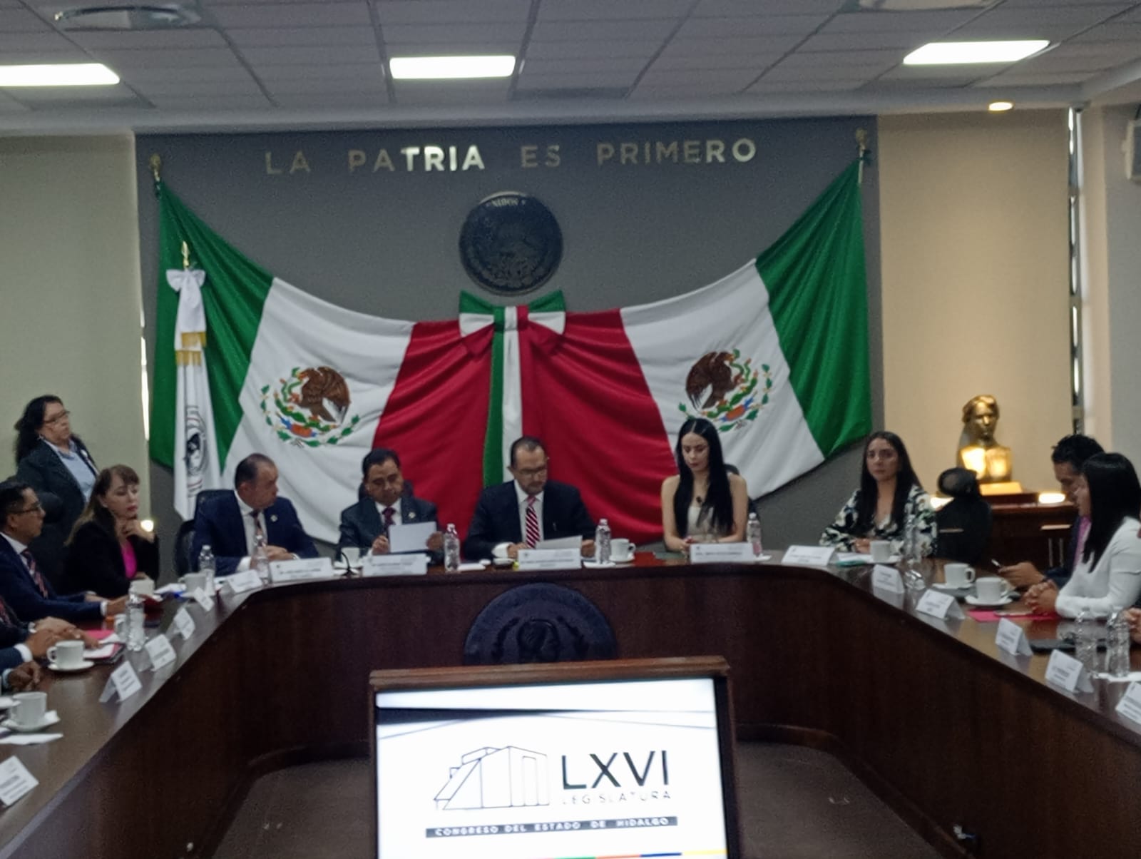 Marco Mendoza descarta viajes al extranjero con comisión de Asuntos Internacionales