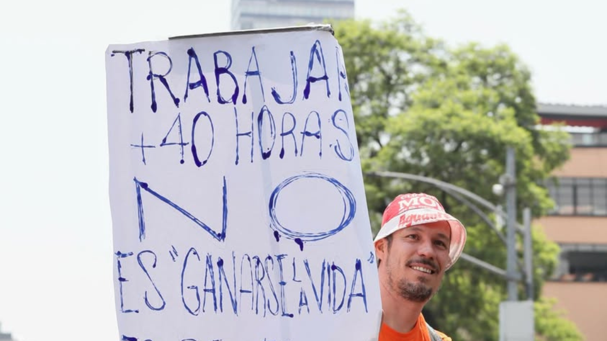 Sheinbaum anuncia transición hacia jornada laboral de 40 horas