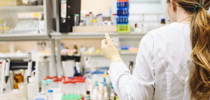 Sheinbaum lanza plan para impulsar industria biofarmacéutica en México