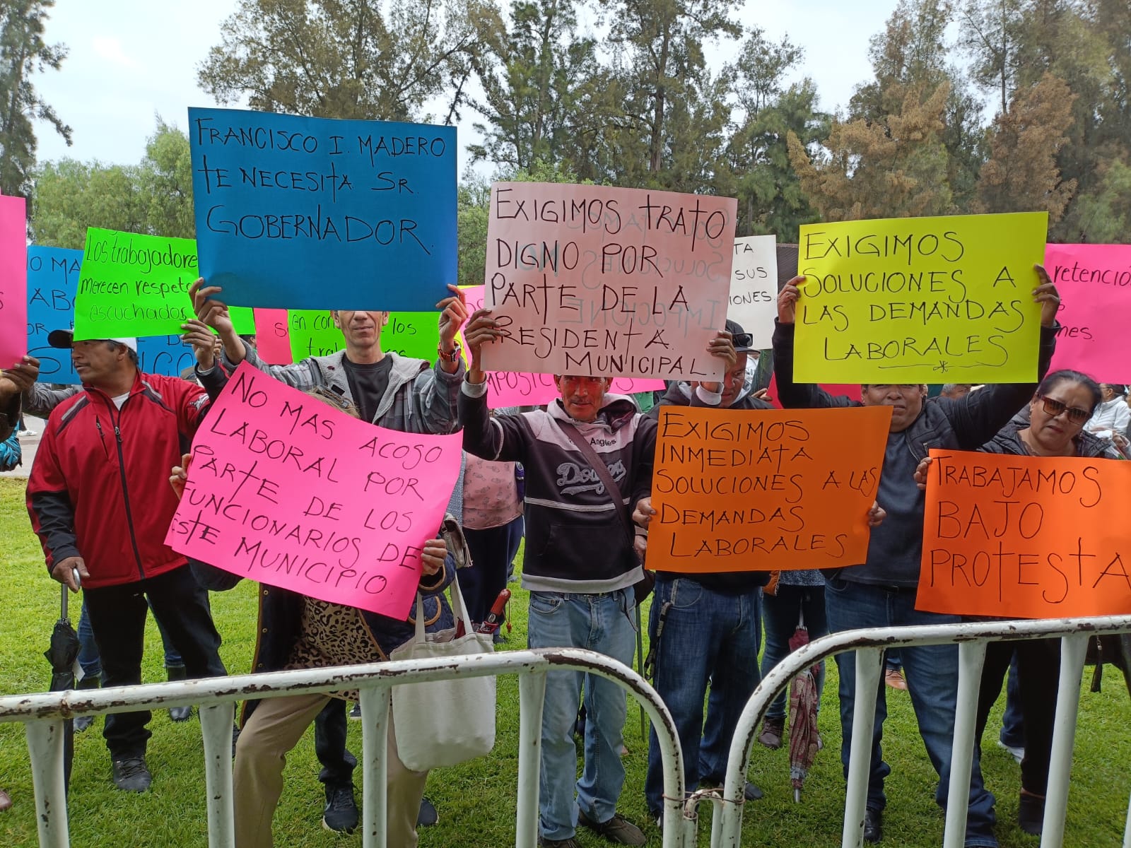 Sindicalizados de Francisco I. Madero piden intervención de Menchaca para que alcaldesa respete sus derechos laborales