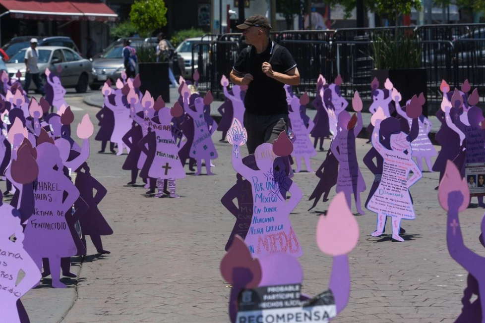 Crisis de violencia de género en México: en promedio 10 feminicidios diarios
