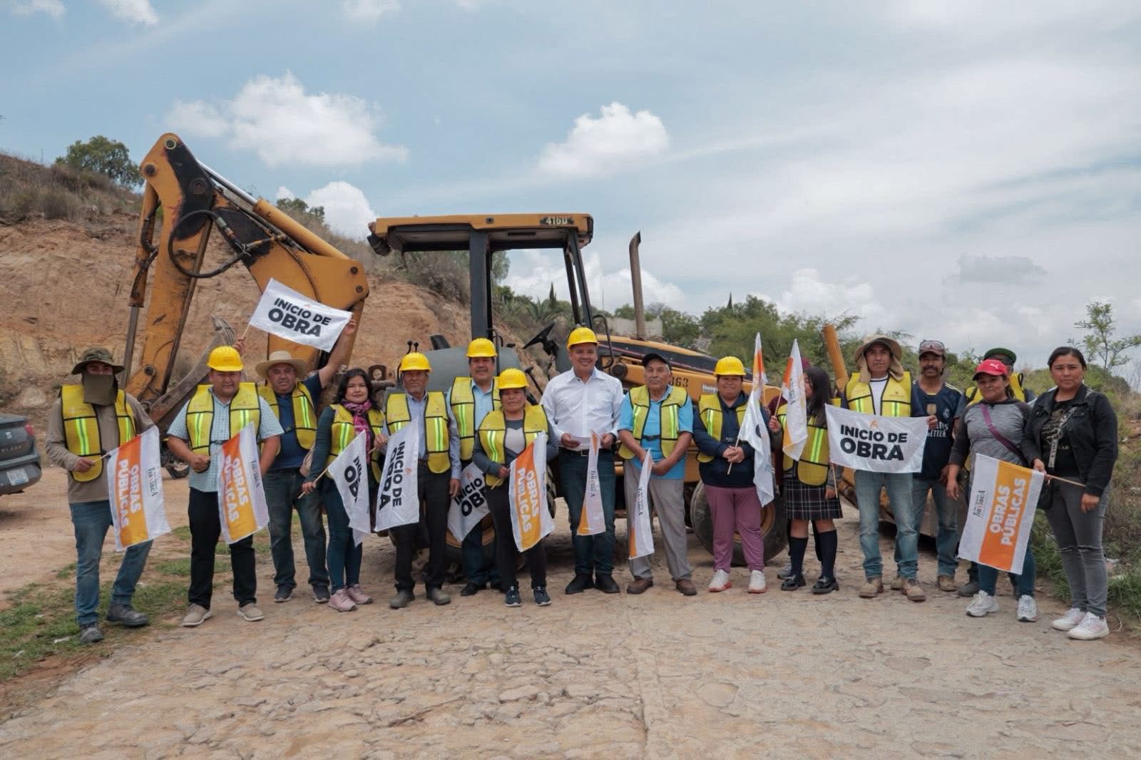 Estas son las calles que serán pavimentadas en San Agustín Tlaxiaca