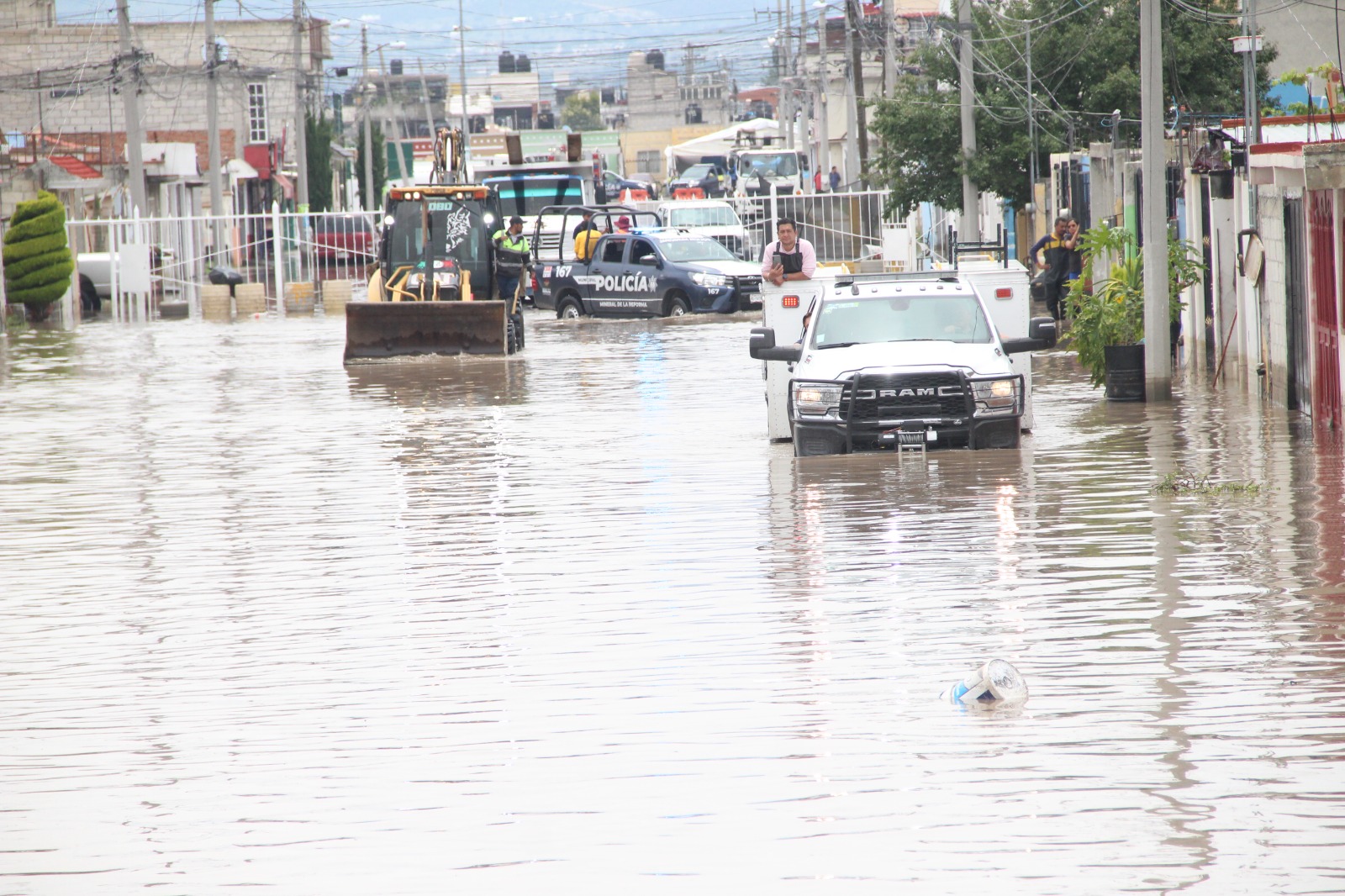 Inundación en Los Tuzos deja casi 2 mil evacuados y 470 viviendas afectadas