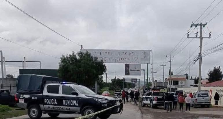 Tizayuca: hallan dos personas sin vida dentro de vehículo en límites de Hidalgo y Edomex