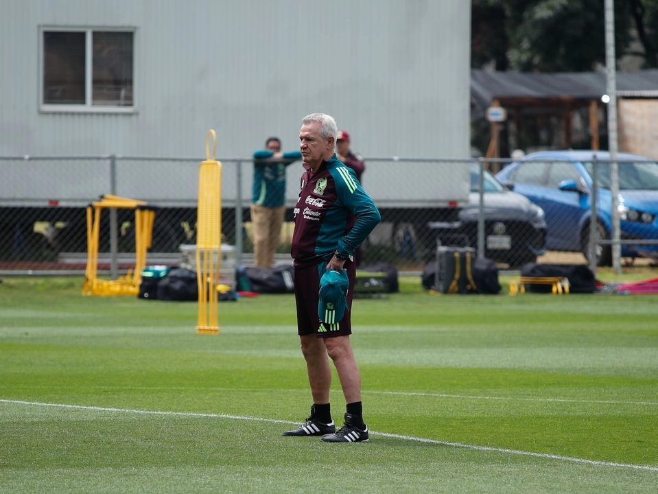 México se mide ante Suiza, primer combate europeo en nueva era Aguirre