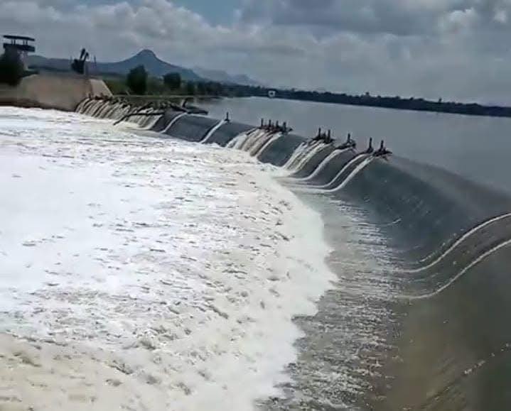 Presas en Hidalgo activan desfogues: ¿hay riesgo para la población?