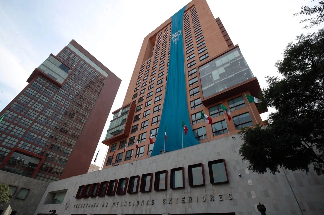 Facilita SRE evacuación segura de 136 mexicanos del Medio Oriente