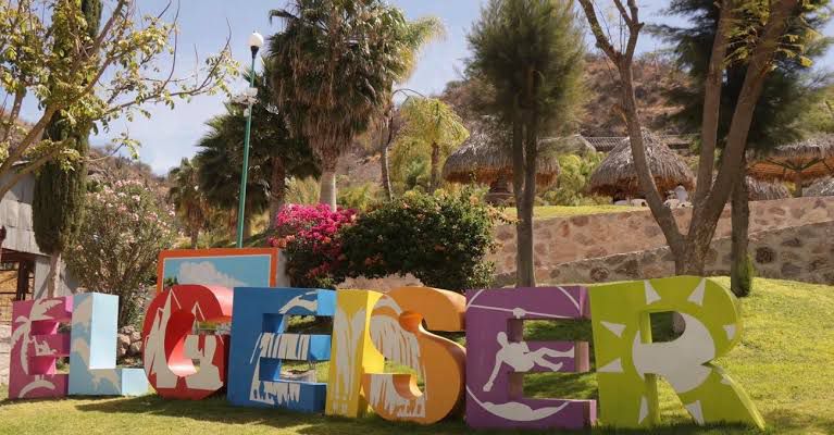 Turista fallece en balneario El Géiser de Tecozautla; tenía 74 años