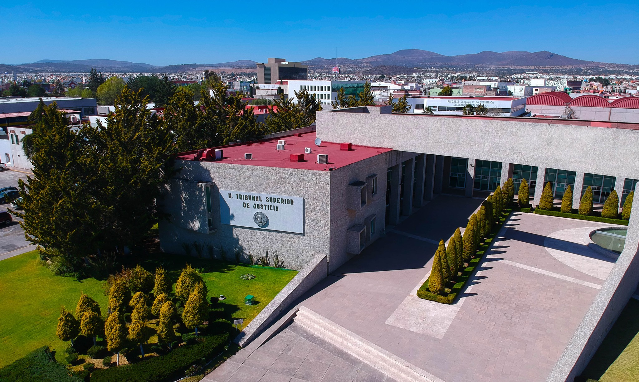 Remodelación y ampliación de salas penales del TSJEH costará más de 10 mdp