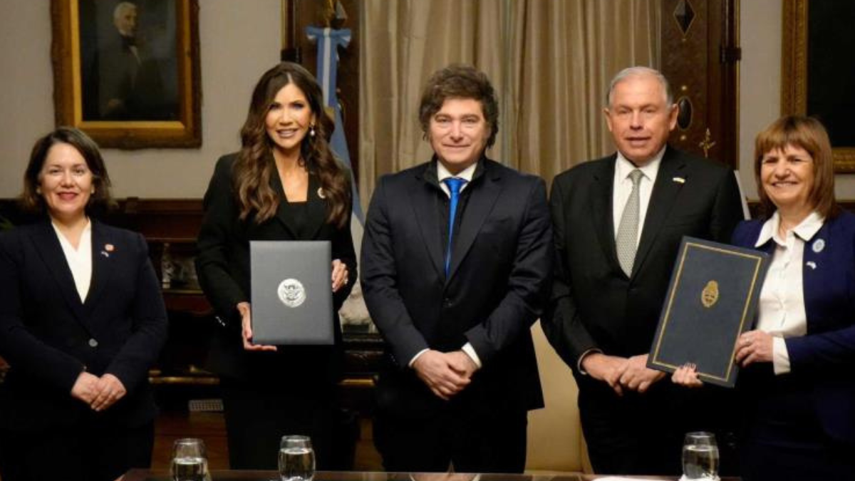 Milei solicita formalmente a EU la entrada sin visa de ciudadanos argentinos