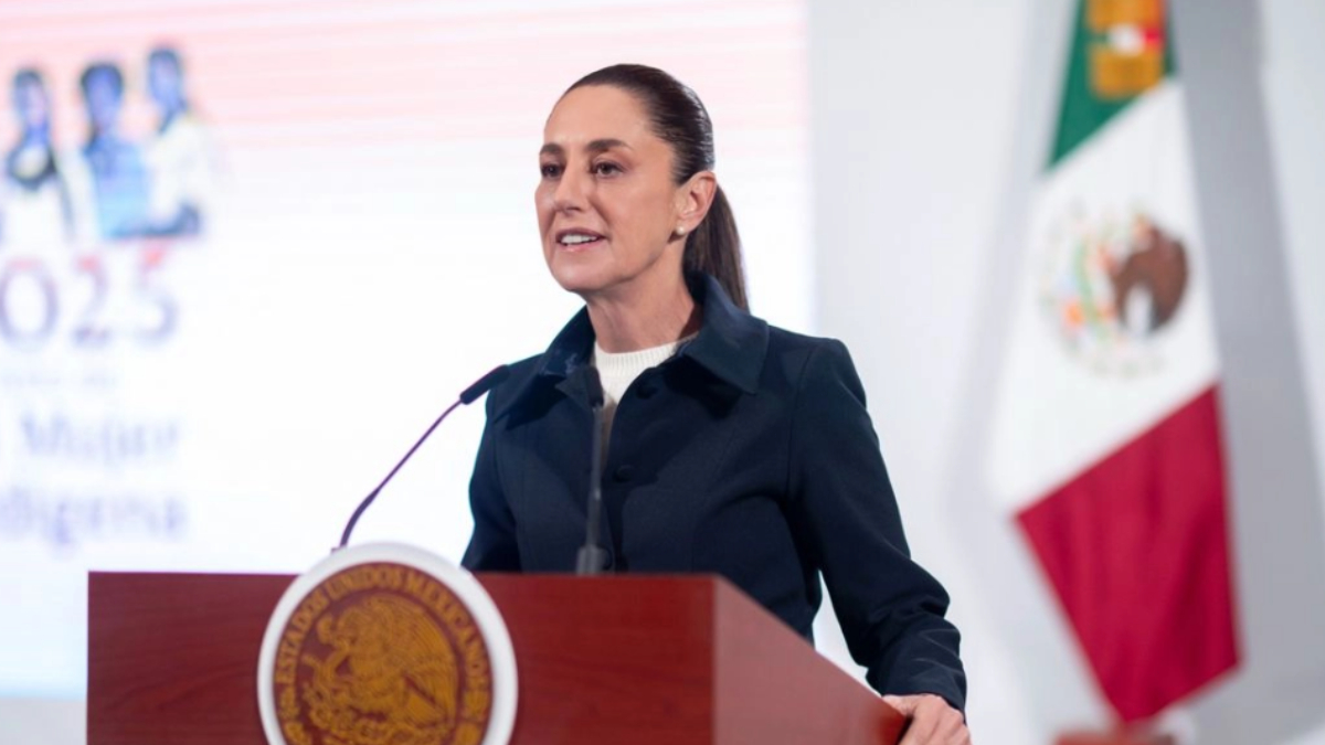 La presidenta de México, Claudia Sheinbaum, durante su conferencia matutina en Palacio Nacional en la Ciudad de México, el 1 de julio de 2025.