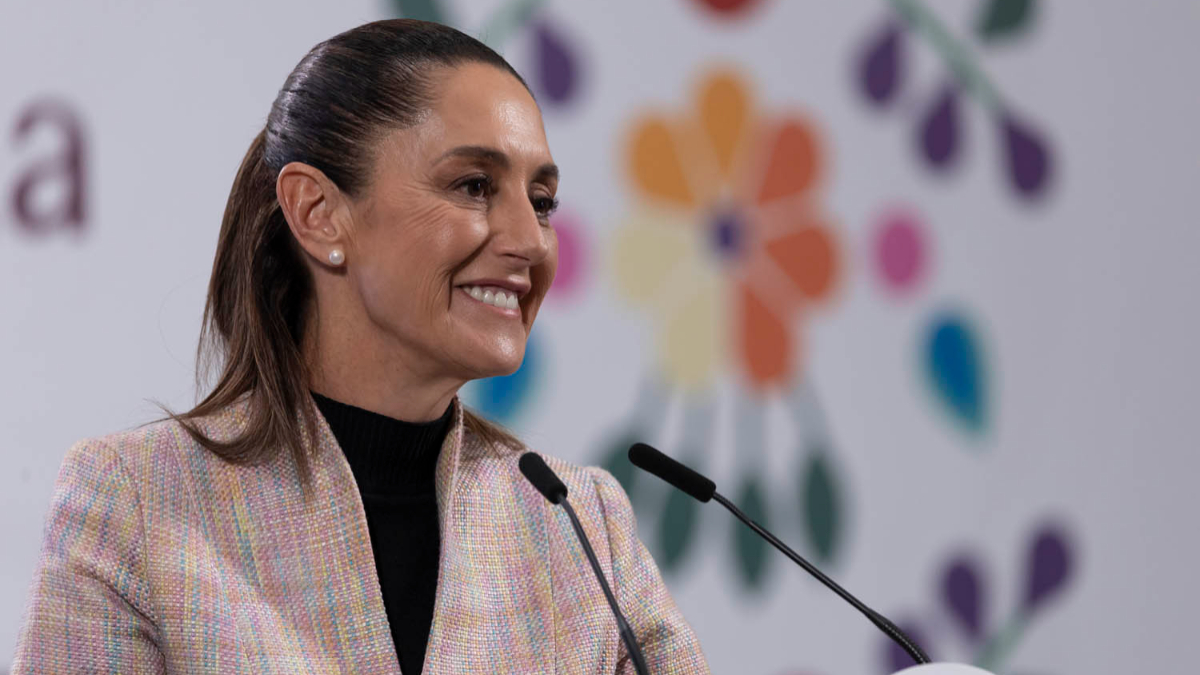 Salud Casa por Casa supera las 2.2 millones de consultas médicas; Sheinbaum y secretarías abordan salud, seguridad y economía.