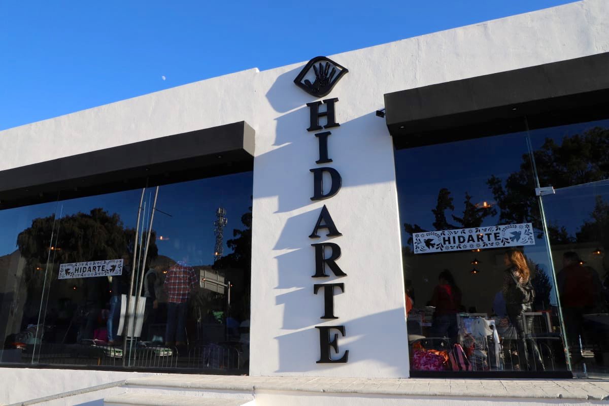 Tiendas Hidarte implementan reglas más estrictas para garantizar que solo artesanos auténticos de Hidalgo puedan vender sus piezas.